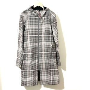 Lululemon Apres Yoga Gray Plaid Hooded Rain Coat Size 8 Preowned